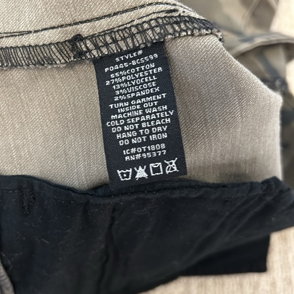 Fast Track Skinny Chino Capri
Pants In Human Nature Camo size 29 - Picture 8 of 16